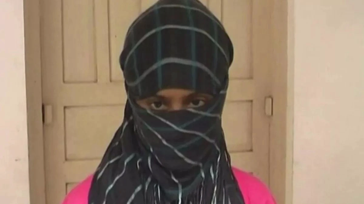 रात को भगाकर ले जा रहा था, हो गई सुबह, प्रेमिका का चेहरा देखा तो पांव तले खिसक गई ज़मीन ˌ •