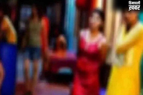 चारों तरफ कैमरे और घर में हो रहा था गंदा काम, 7 लड़कियां, 2 कस्टमर पकड़ाए रंगे हाथ