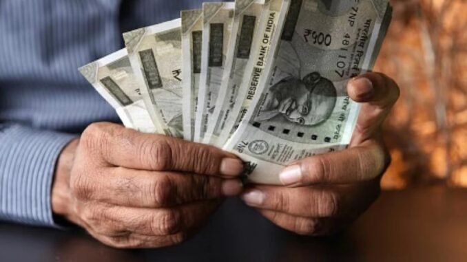 First salary at 10 am, resignation at 10:05, the company got shocked by this act of the employee