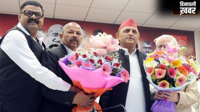 सपा प्रमुख से मिले लखनऊ बार एसोसिएशन के नए महामंत्री जितेन्द्र सिंह यादव, अखिलेश यादव से मिलकर लिया आशीर्वाद…