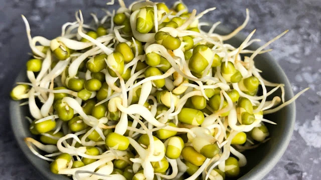 सुबह उठते ही खाएं ये 2 सुपरफूड, बीमार होने का डर खत्म!