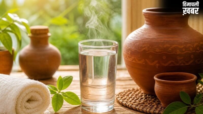 क्या गर्मी में गर्म पानी पीना चाहिए? जानिए क्या कहते हैं डॉक्टर और ग्लोबल रिसर्च