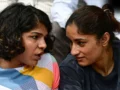 ‘मैं प्रधानमंत्री और खेल मंत्री से…’, साक्षी मलिक ने विनेश फोगाट को लेकर की अपील​