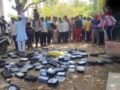 ‘लो रख लो स्मार्ट मीटर’… आगरा-फिरोजाबाद में हंगामा, लोगों ने घरों से मीटर उखाड़े, बिजली विभाग के ऑफिस में फेंका