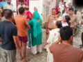बिना तलाक दूसरी दुल्हन रखने का अंजाम… पहली पत्नी ने साथियों संग मिलकर पति पीटा​
