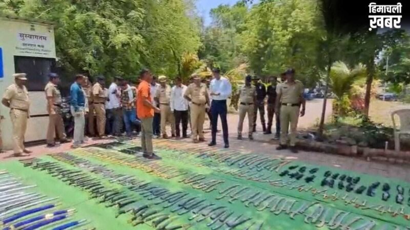 तलवार, खंजर और… घर में रखे थे 4796 धारदार हथियार, कीमत 43 लाख; देख दंग गए रह गई नांदेड़ पुलिस​