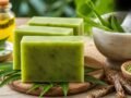 घर पर ऐसे बनाएं नीम का साबुन, स्किन से लेकर सफाई तक कई कामों में आएगा काम​