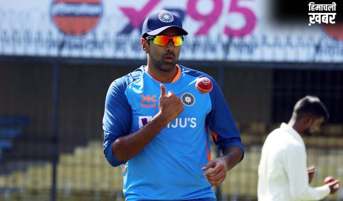 R Ashwin का MS Dhoni पर बड़ा बयान, 'स्पिनर्स के लिए उनसे बेहतर Keeper कोई नहीं'