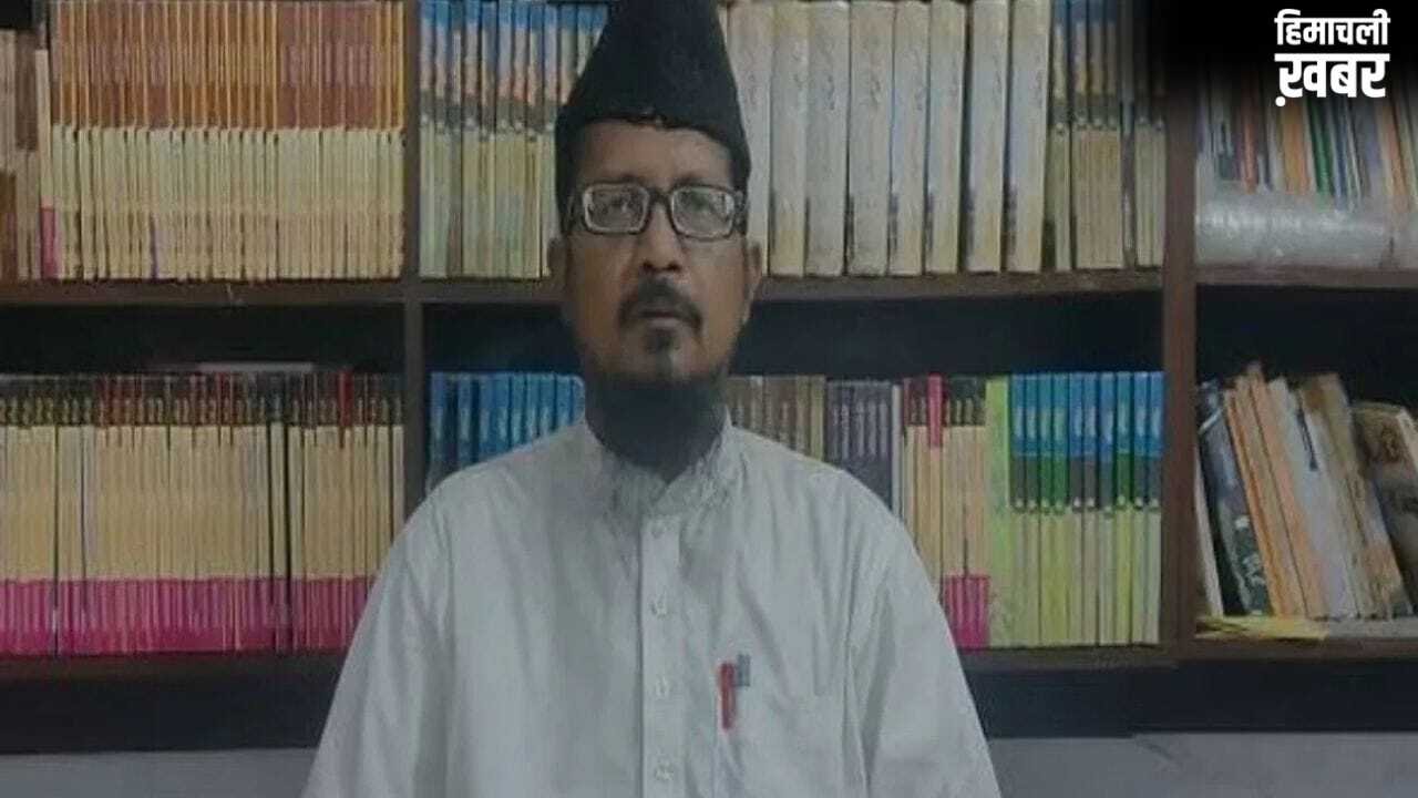अखिलेश यादव पर भड़के मौलाना रजवी, बोले- SP के झांसे में न आएं मुसलमान, नए मजबूत विकल्प की तलाश करें​
