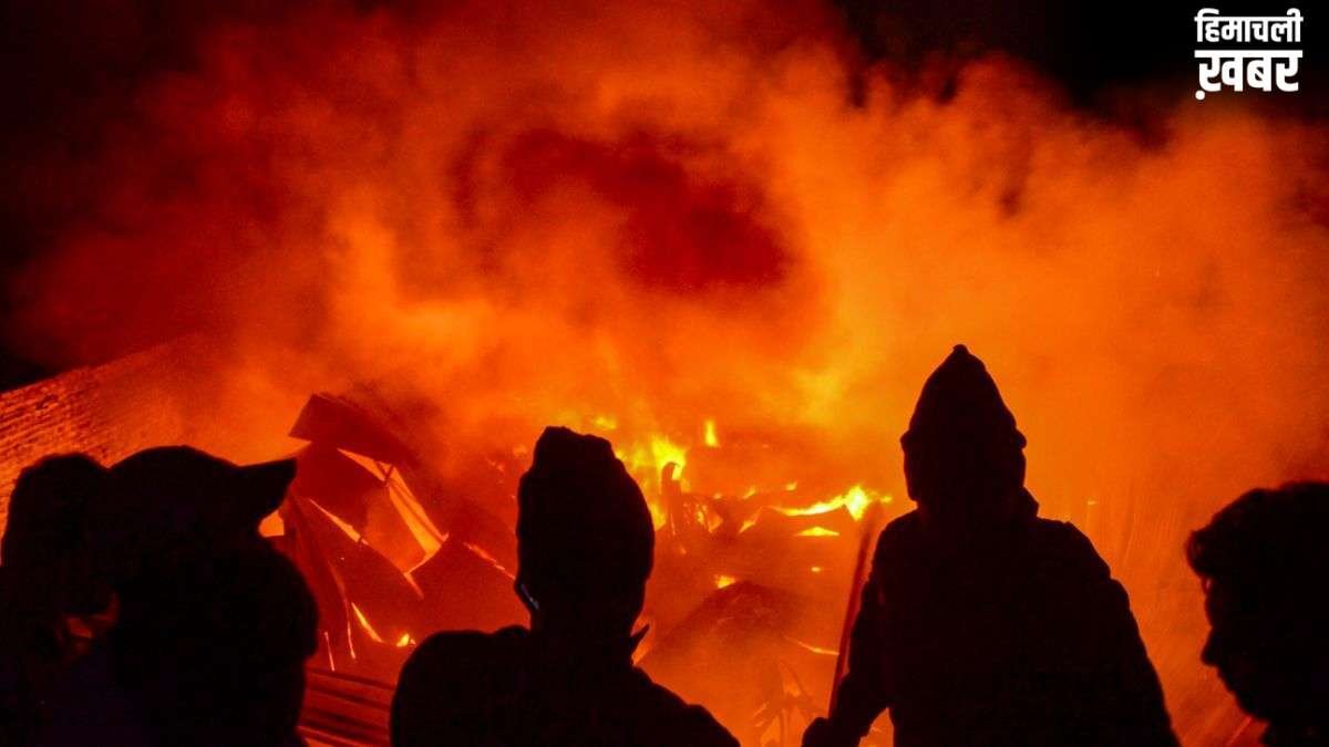 यूपी: फतेहपुर में गैस लीक होने से जोरदार धमाका, 9 लोग घायल​