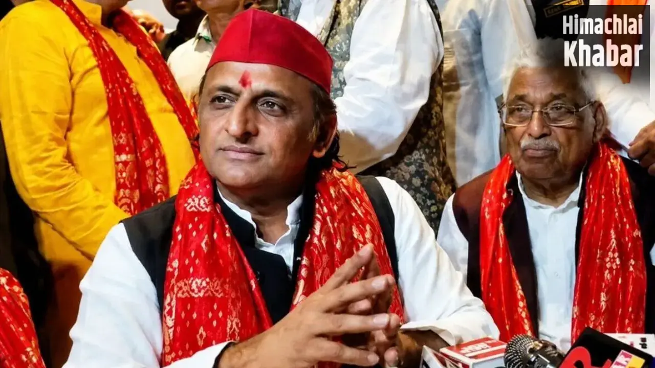 फुनगी को फांसी, शाखाओं को मिलेगी माफी! चंदा चोरी मामले में FIR दर्ज होने पर अखिलेश का तंज, बोले- सारे सबूत…​