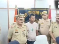 कानपुर में महिलाओं-छात्राओं पर चिपचिपा पदार्थ फेंकने वाला आरोपी अरेस्ट, बोला- मजा आता है साहब