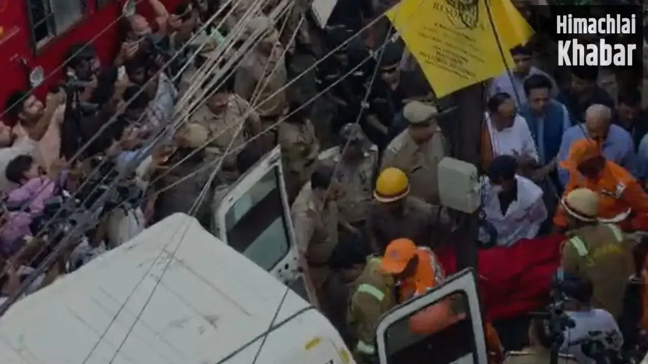 लखनऊ कोचिंग अग्निकांड में 13 लोग जिंदा जले, चारों तरफ मची चीख-पुकार, डिप्टी CM मौके पर मौजूद