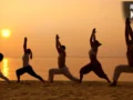 Yoga Economy: योग इकोनॉमी का कारोबार 12 लाख करोड़ के पार, दुनिया भर में योग का बिजनेस बढ़ा​