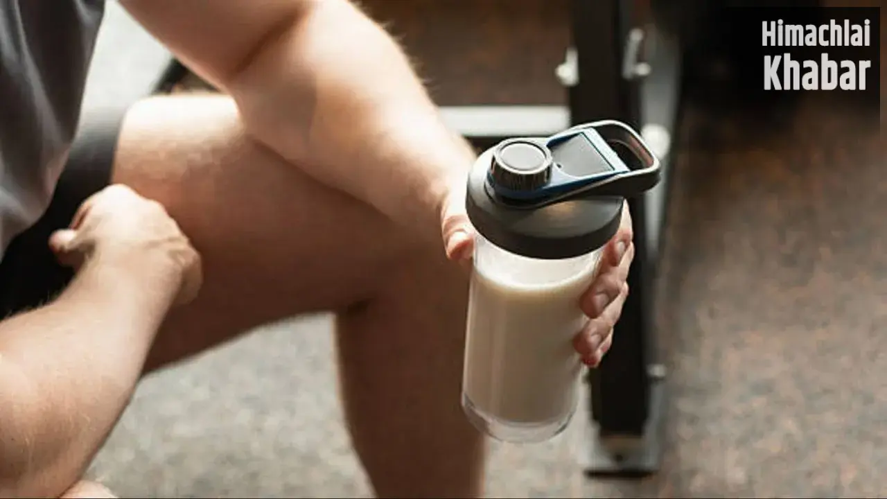 Creatine Supplement: मसल स्ट्रेंथ से लेकर मेनोपॉज तक, जानें क्रिएटिन के फायदे और जरूरी सावधानियां