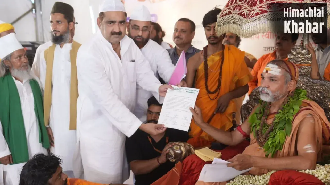 गौ रक्षा को बनाएं मतदान का मुद्दा: लखीमपुर खीरी में शंकराचार्य अविमुक्तेश्वरानंद का आह्वान​