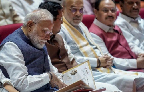 धर्मेंद्र प्रधान का इस्तीफा PM मोदी की सोची समझी रणनीति, जानें इनसाइड स्टोरी
