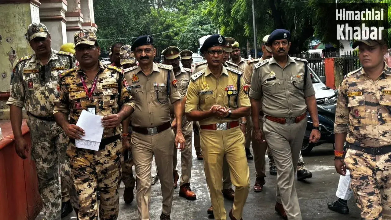 आगरा में हाई अलर्ट सुरक्षा का रिव्यू: UPSSF की उच्चस्तरीय समिति ने मेट्रो और जिला न्यायालय का किया निरीक्षण