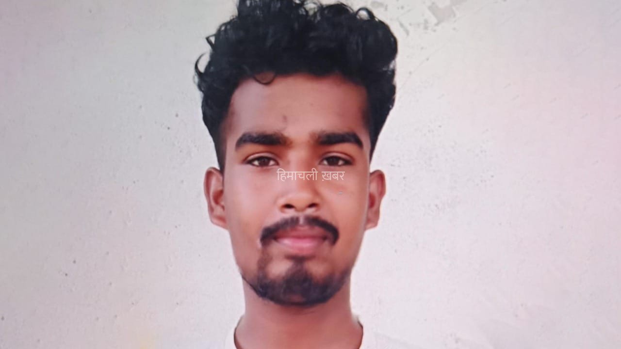 औरैया में चार्जिंग टॉर्च बनी मौत का कारण.. करंट की चपेट में आने से 19 वर्षीय युवक की दर्दनाक मौत