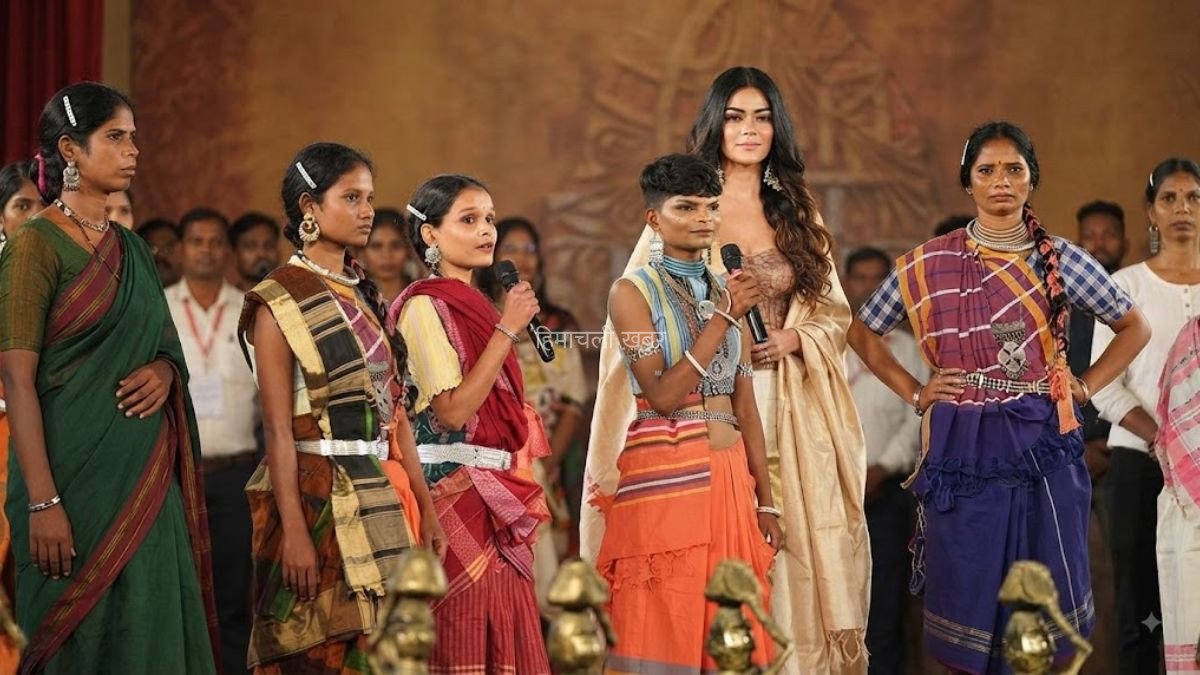 ​​​कभी जंगल में उठाती थीं हथियार, अब कोसा सिल्क पहन रैंप पर उतरीं तो तालियों से गूंज उठा ऑडिटोरियम, कहानी 9 पूर्व महिला माओवादियों की​​​​