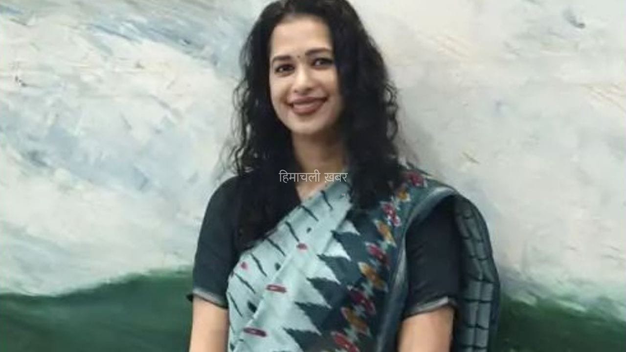 पति के मोबाइल में गैर महिला का फोटो देख हुआ था झगड़ा… एअर इंडिया कर्मचारी की पत्नी के सुसाइड केस में बड़ा खुलासा​