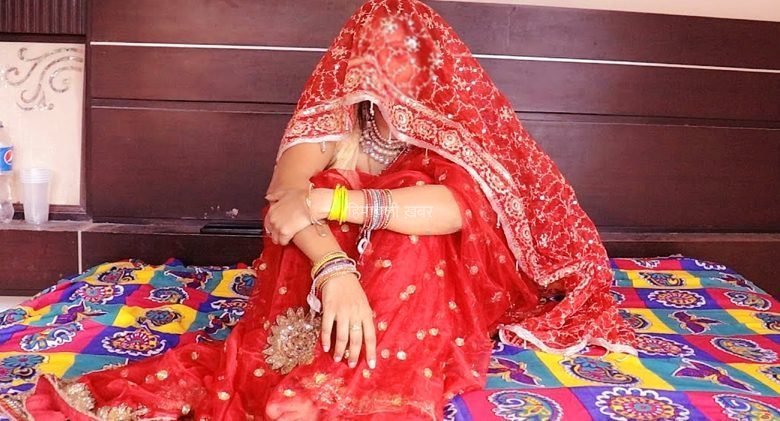 नई नवेली दुल्हन ने रात के 12 बजे कमरे में बुलाया बॉयफ्रेंड फ़िर जो हुआ देख सब रह गए हैरान​​​