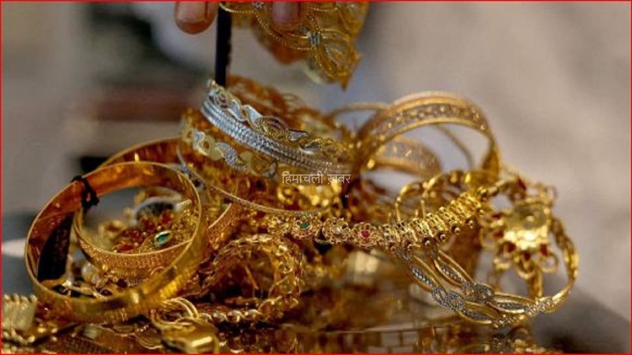 गर्लफ्रेंड संग करनी थी अय्याशी, गिरवी रखने के लिए सास से मांगे सोने के गहने… नहीं दिए तो जान से मार डाला