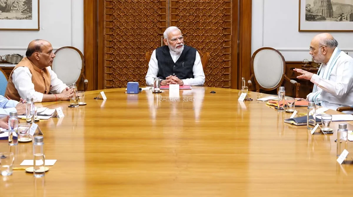 ​​​बैठक खत्म हुई तो​​ मंत्रियों को थमाया गया सीलबंद लिफाफा! किसी को नहीं थी भनक, अब सामने आई अंदर की पूरी कहानी ने चौंकाया​​​​