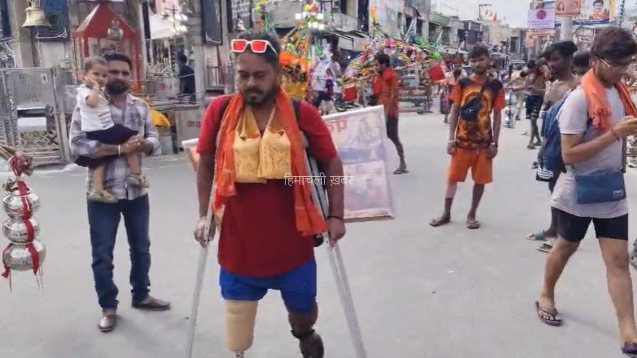 Kanwar Yatra 2026: 230 KM दूरी, पैदल यात्रा… हर कदम के साथ दर्द पर भारी शिव भक्त मुकेश की आस्था