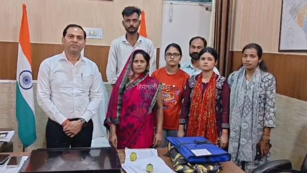 पिता और भाई नहीं रहे तो बोले SDM- ‘मैं हूं न’… 2 बहनों की जिम्मेदारी उठाएंगे राजेश विश्वकर्मा