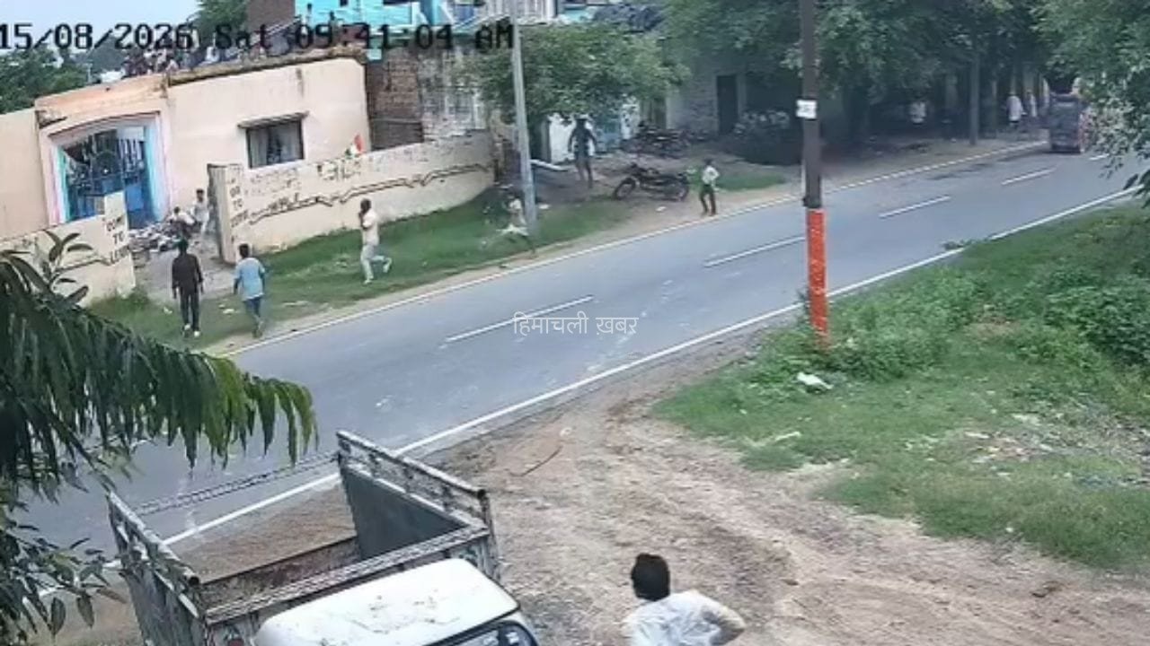 संभल में आजादी के जश्न में मातम… अचानक भरभराकर गिरा स्कूल का छज्जा, 6 साल के मासूम की मौत​